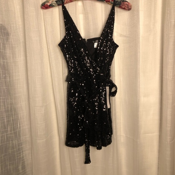 VENUS Elegant Black Sequin Romper size 8 - Picture 12 of 15